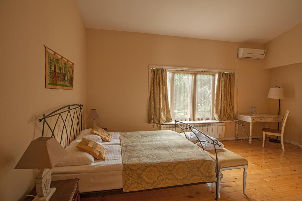 Caravan Villa Tbilisi Eksteriør billede
