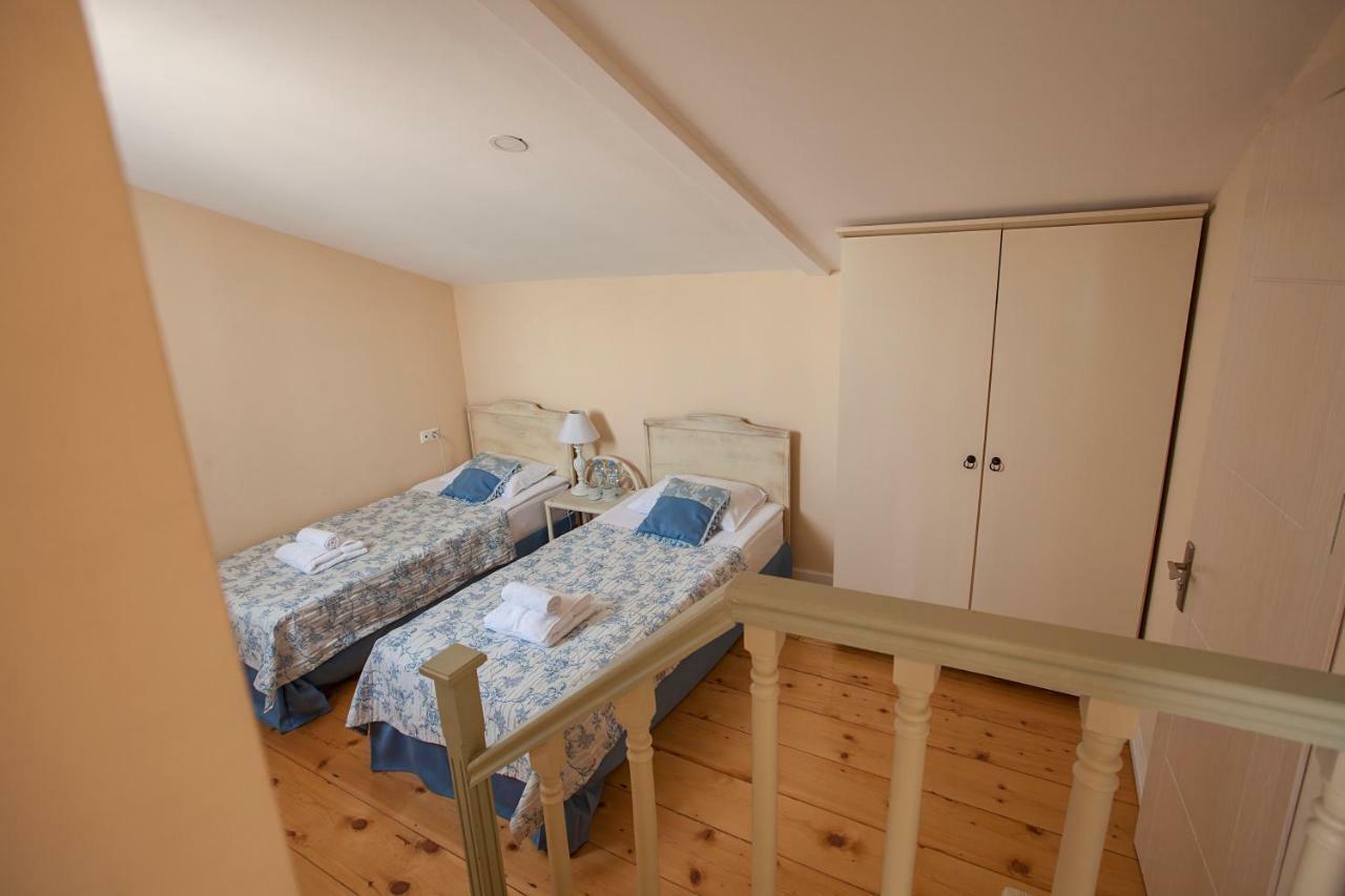 Caravan Villa Tbilisi Eksteriør billede